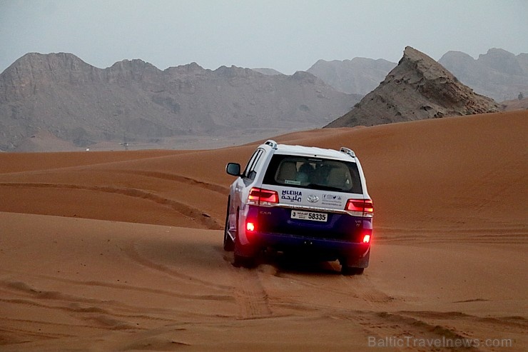 Travelnews.lv iepazīst Šārdžas emirāta tuksneša dzīvi izbraucienā ar apvidus spēkratu, Atbalsta: VisitSharjah.com un Novatours.lv Travelnews.lv iepazīst Šārdžas emirāta tuksneša dzīvi izbraucienā ar apvidus spēkratu, Atbalsta: VisitSharjah.com un Novatours.lv 270819