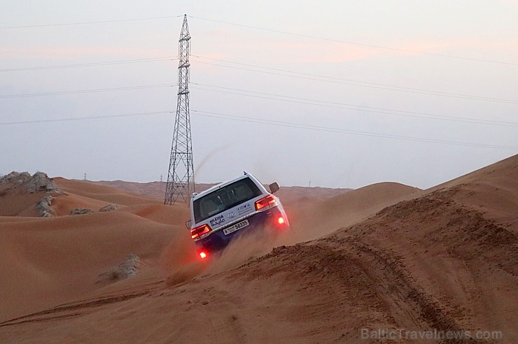 Travelnews.lv iepazīst Šārdžas emirāta tuksneša dzīvi izbraucienā ar apvidus spēkratu, Atbalsta: VisitSharjah.com un Novatours.lv Travelnews.lv iepazīst Šārdžas emirāta tuksneša dzīvi izbraucienā ar apvidus spēkratu, Atbalsta: VisitSharjah.com un Novatours.lv 270827