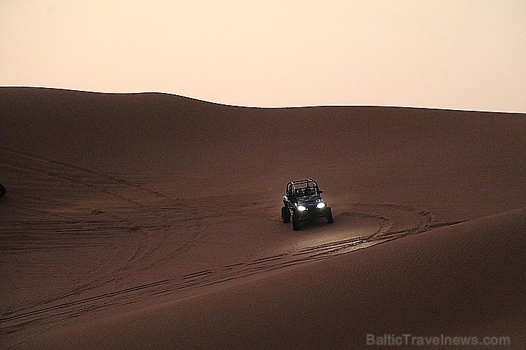 Travelnews.lv iepazīst Šārdžas emirāta tuksneša dzīvi izbraucienā ar apvidus spēkratu, Atbalsta: VisitSharjah.com un Novatours.lv Travelnews.lv iepazīst Šārdžas emirāta tuksneša dzīvi izbraucienā ar apvidus spēkratu, Atbalsta: VisitSharjah.com un Novatours.lv 270838