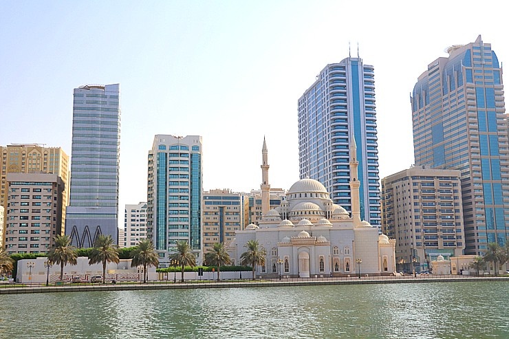 Travelnews.lv apmeklē atpūtnieku un tūristu iecienītu Al Noor salu Šārdžā, Atbalsta: VisitSharjah.com un Novatours.lv Travelnews.lv apmeklē atpūtnieku un tūristu iecienītu Al Noor salu Šārdžā, Atbalsta: VisitSharjah.com un Novatours.lv 271262