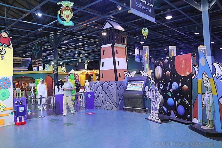 Travelnews.lv iepazīst profesiju laboratoriju bērniem «Sharjah Discovery Centre». Atbalsta: VisitSharjah.com un Novatours.lv Travelnews.lv iepazīst profesiju laboratoriju bērniem «Sharjah Discovery Centre». Atbalsta: VisitSharjah.com un Novatours.lv 271598