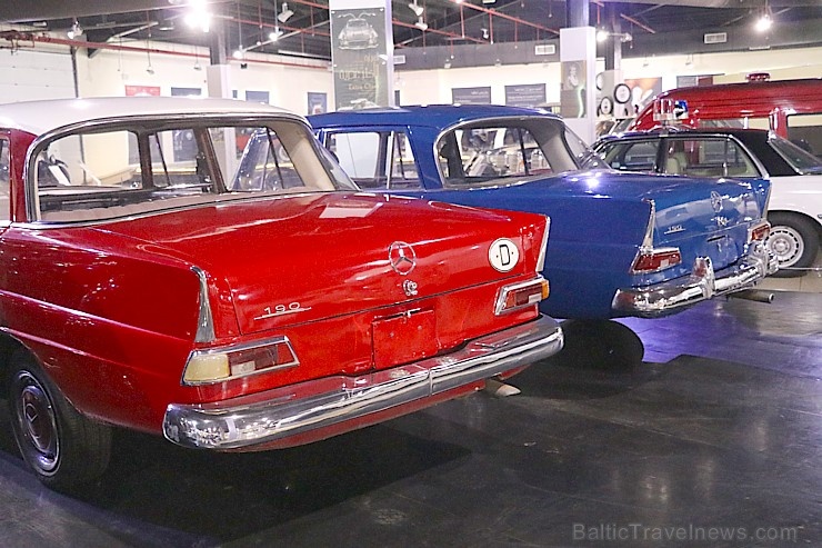 Travelnews.lv apmeklē automobiļu muzeju «Sharjah Classic Cars Museum». Atbalsta: VisitSharjah.com un Novatours.lv Travelnews.lv apmeklē automobiļu muzeju «Sharjah Classic Cars Museum». Atbalsta: VisitSharjah.com un Novatours.lv 271655