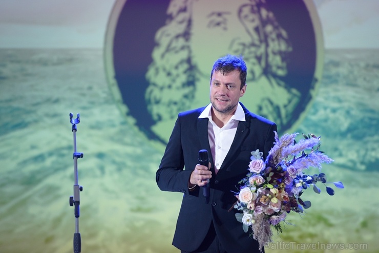 Kurzemes Tūrisma asociācija svinīgā gaisotnē Liepājā labākajiem tūrisma nozares uzņēmumiem un amata meistariem pasniedz kvalitātes balvas Kurzemes Tūrisma asociācija svinīgā gaisotnē Liepājā labākajiem tūrisma nozares uzņēmumiem un amata meistariem pasniedz kvalitātes balvas