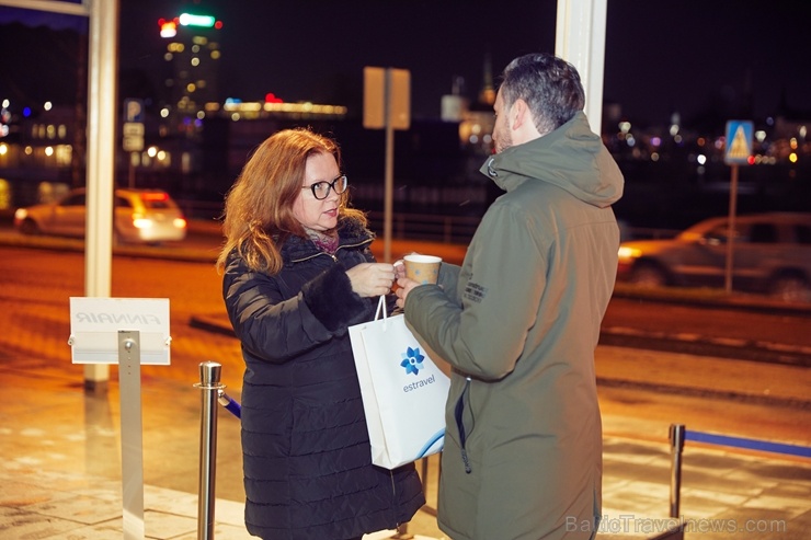 Oficiālā Santa Klausa lidsabiedrība ««Finnair» rīko Ziemassvētku pasākumu sadarbības partneriem viesnīcā «Radisson Blu Daugava Hotel». Foto: Yuris Zal Oficiālā Santa Klausa lidsabiedrība ««Finnair» rīko Ziemassvētku pasākumu sadarbības partneriem viesnīcā «Radisson Blu Daugava Hotel». Foto: Yuris Zal 273683