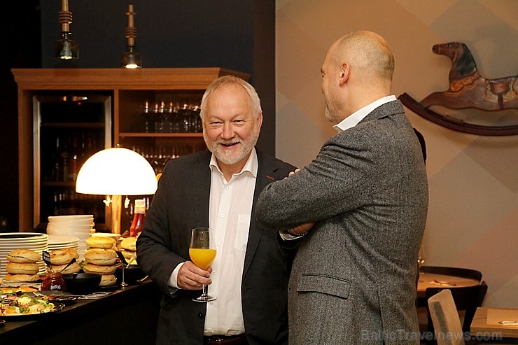Starptautiskā auto noma «Sixt Latvija» sadarbības partneriem 18.12.2019 rīko Ņujorkas stila Ziemassvētku brokastis Starptautiskā auto noma «Sixt Latvija» sadarbības partneriem 18.12.2019 rīko Ņujorkas stila Ziemassvētku brokastis 274003
