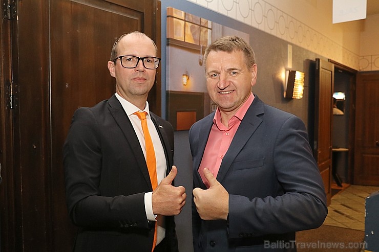 Starptautiskā auto noma «Sixt Latvija» sadarbības partneriem 18.12.2019 rīko Ņujorkas stila Ziemassvētku brokastis Starptautiskā auto noma «Sixt Latvija» sadarbības partneriem 18.12.2019 rīko Ņujorkas stila Ziemassvētku brokastis 274010