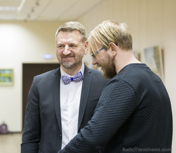 Travelnews.lv apmeklē Viestura Kairiša mākslas filmas «Pilsēta pie upes» pirmizrādi Krāslavā Foto: Inga Pudnika Travelnews.lv apmeklē Viestura Kairiša mākslas filmas «Pilsēta pie upes» pirmizrādi Krāslavā Foto: Inga Pudnika 274656