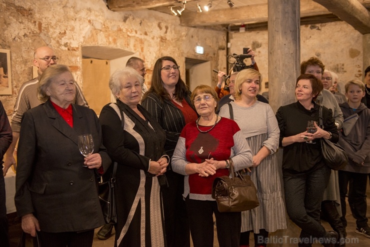 Travelnews.lv apmeklē Viestura Kairiša mākslas filmas «Pilsēta pie upes» pirmizrādi Krāslavā Foto: Inga Pudnika Travelnews.lv apmeklē Viestura Kairiša mākslas filmas «Pilsēta pie upes» pirmizrādi Krāslavā Foto: Inga Pudnika 274706