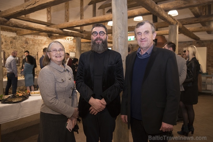 Travelnews.lv apmeklē Viestura Kairiša mākslas filmas «Pilsēta pie upes» pirmizrādi Krāslavā Foto: Inga Pudnika Travelnews.lv apmeklē Viestura Kairiša mākslas filmas «Pilsēta pie upes» pirmizrādi Krāslavā Foto: Inga Pudnika 274713