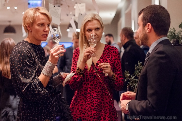 Viesnīca Mercure Hotel Riga Center rīko «Grieķijas vīna festivālu», kurā bauda Grieķijas vīna un Latvijas gastronomijas izcilāko uzkodu saderību Viesnīca Mercure Hotel Riga Center rīko «Grieķijas vīna festivālu», kurā bauda Grieķijas vīna un Latvijas gastronomijas izcilāko uzkodu saderību 275372