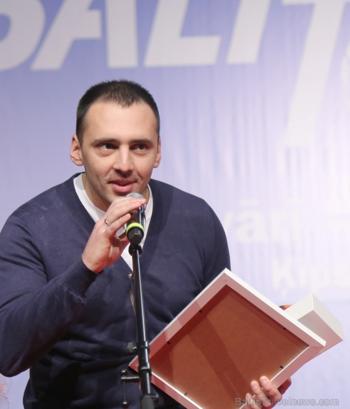 «Gada Cilvēks Tūrismā 2019» «UZŅĒMĒJS VAI VADĪTĀJS NAKTSMĪTŅU BIZNESĀ 2019» - Vadims Muhins, «Mogotel». Foto: Rojs Maizītis «Gada Cilvēks Tūrismā 2019» «UZŅĒMĒJS VAI VADĪTĀJS NAKTSMĪTŅU BIZNESĀ 2019» - Vadims Muhins, «Mogotel». Foto: Rojs Maizītis 276345