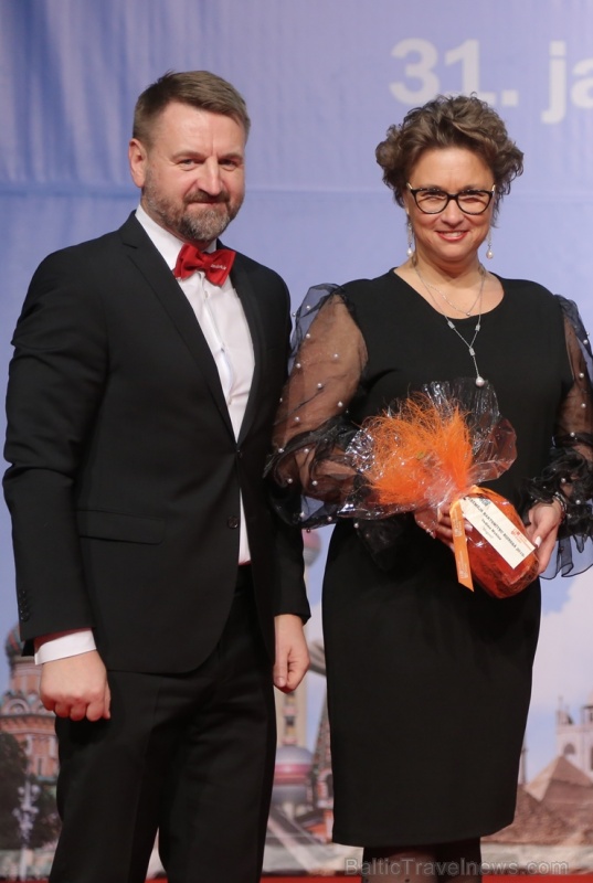 Jau 17. reizi tūrisma nozare pasniedz «Gada Cilvēks Tūrismā 2019» balvas 7 kategorijās. Foto: Rojs Maizītis Jau 17. reizi tūrisma nozare pasniedz «Gada Cilvēks Tūrismā 2019» balvas 7 kategorijās. Foto: Rojs Maizītis 276346