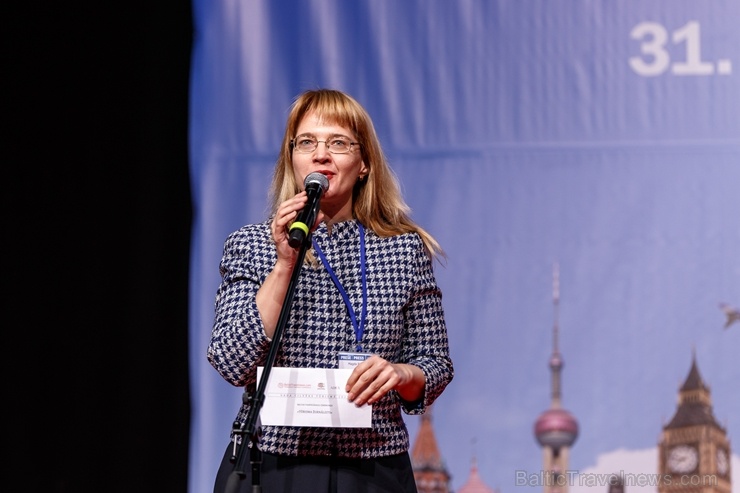 Laikraksta «Diena» ekonomikas ziņu redaktore Magda Riekstiņa piesaka «TŪRISMA ŽURNĀLISTS 2019» nomināciju. Foto: Andrejs Terentjevs Laikraksta «Diena» ekonomikas ziņu redaktore Magda Riekstiņa piesaka «TŪRISMA ŽURNĀLISTS 2019» nomināciju. Foto: Andrejs Terentjevs 276364