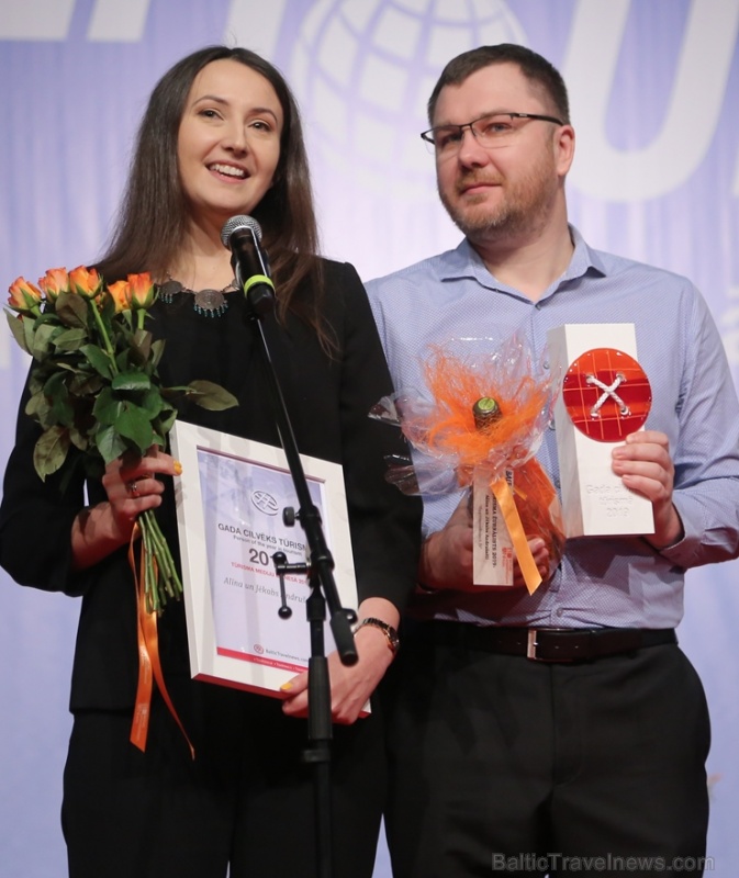 «Gada Cilvēks Tūrismā 2019» «TŪRISMA ŽURNĀLISTS 2019» - Alīna un Jēkabs Andrušaiti, Sapnumedniece.lv. Foto: Rojs Maizītis «Gada Cilvēks Tūrismā 2019» «TŪRISMA ŽURNĀLISTS 2019» - Alīna un Jēkabs Andrušaiti, Sapnumedniece.lv. Foto: Rojs Maizītis 276368