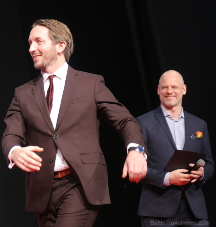 «Gada Cilvēks Tūrismā 2019» «RESTORĀNA VADĪTĀJS 2019» - Andris Reizenbergs, «Balzambārs». Foto: Rojs Maizītis «Gada Cilvēks Tūrismā 2019» «RESTORĀNA VADĪTĀJS 2019» - Andris Reizenbergs, «Balzambārs». Foto: Rojs Maizītis 276376