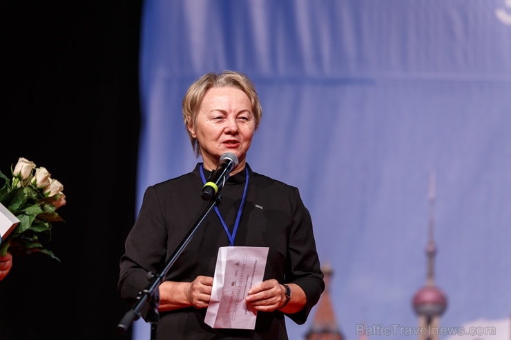 Latvijas Tūrisma Aģentu un Operatoru Asociācijas izpilddirektore Astrīda Trupovniece piesaka «PAR IEVĒROJAMU IEGULDĪJUMU TŪRISMA ATTĪSTĪBĀ» nomināciju Latvijas Tūrisma Aģentu un Operatoru Asociācijas izpilddirektore Astrīda Trupovniece piesaka «PAR IEVĒROJAMU IEGULDĪJUMU TŪRISMA ATTĪSTĪBĀ» nomināciju 276389
