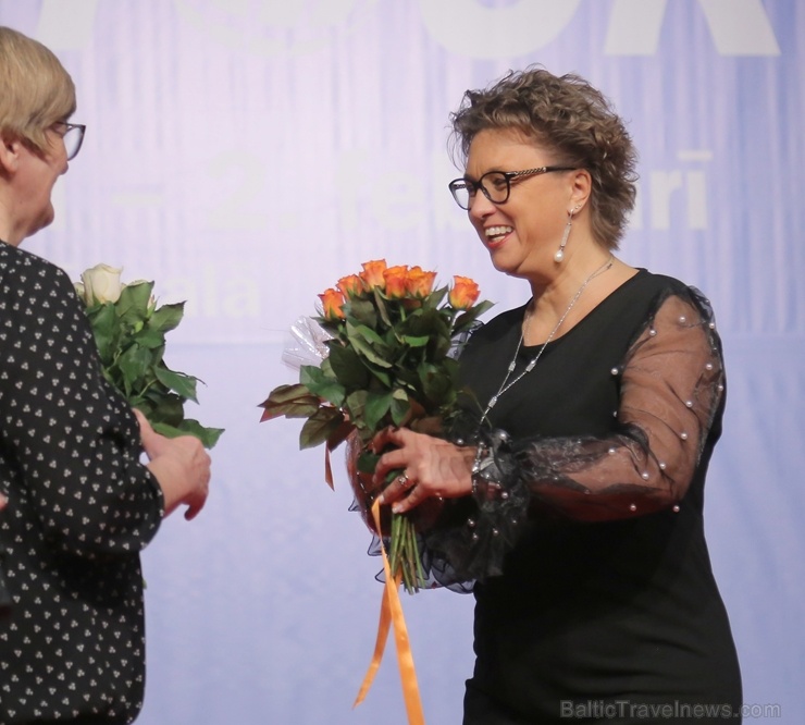 «Gada Cilvēks Tūrismā 2019» jau vairāku gadu garumā atbalsta Baltijas Apdrošināšanas Nams - menedžere Elīna Leitendorfa. Foto: Rojs Maizītis «Gada Cilvēks Tūrismā 2019» jau vairāku gadu garumā atbalsta Baltijas Apdrošināšanas Nams - menedžere Elīna Leitendorfa. Foto: Rojs Maizītis 276392