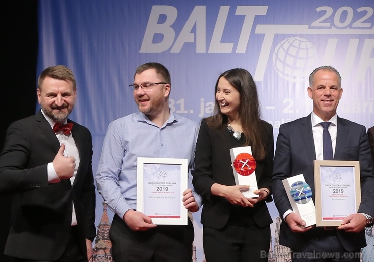 Jau 17. reizi tūrisma nozare pasniedz «Gada Cilvēks Tūrismā 2019» balvas 7 kategorijās. Foto: Rojs Maizītis Jau 17. reizi tūrisma nozare pasniedz «Gada Cilvēks Tūrismā 2019» balvas 7 kategorijās. Foto: Rojs Maizītis 276409