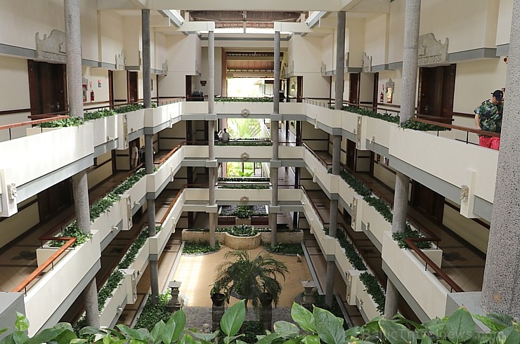 Travelnews.lv iepazīst skaistu un viesmīlīgu viesnīcu «Melia Bali Hotel». Atbalsta: «Turkish Airlines» un «365 Brīvdienas» Travelnews.lv iepazīst skaistu un viesmīlīgu viesnīcu «Melia Bali Hotel». Atbalsta: «Turkish Airlines» un «365 Brīvdienas» 277179