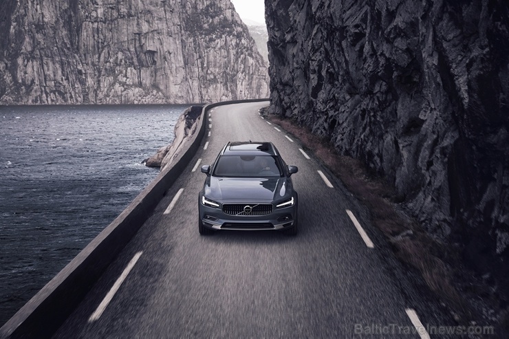 «Volvo Cars» žilbina auto fanus ar pasakaini notvertiem mirkļiem 278277