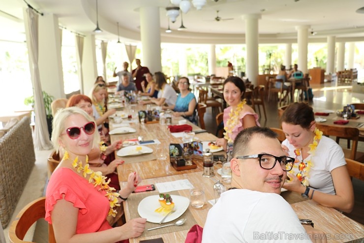Travelnews.lv iepazīst un pusdieno Bali viesnīcā «Inaya Putri Bali». Atbalsta: «Turkish Airlines» un «365 Brīvdienas» Travelnews.lv iepazīst un pusdieno Bali viesnīcā «Inaya Putri Bali». Atbalsta: «Turkish Airlines» un «365 Brīvdienas» 278357