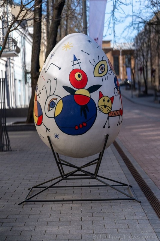 Daugavpils straujiem soļiem sagaida pavasara atnākšanu, tāpēc Daugavpils pilsētas mākslinieki ir optimistiski noskaņoti un sāk izrotāt pilsētu Lieldie Daugavpils straujiem soļiem sagaida pavasara atnākšanu, tāpēc Daugavpils pilsētas mākslinieki ir optimistiski noskaņoti un sāk izrotāt pilsētu Lieldie 280247