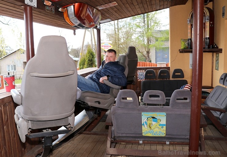 Travelnews.lv apmeklē Ogrē izcilu autofanu un ballīšu izklaides vietu «VoyagerClub» 282009