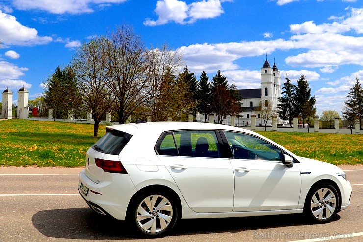Travelnews.lv apceļo Latgali un Pierīgu ar jauno «Volkswagen Golf 8 1.5 eTSI» 282632