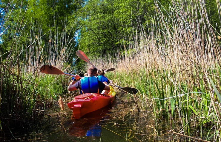 «Lost in Latgale» ceļotājus ved aizraujošos laivu braucienos 283685