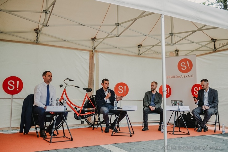 Siguldā atklāta Latvijā pirmā velo iela, kas darbojas kā pilotprojekts Siguldas kopējās satiksmes uzlabošanas koncepcijā Siguldā atklāta Latvijā pirmā velo iela, kas darbojas kā pilotprojekts Siguldas kopējās satiksmes uzlabošanas koncepcijā 283978