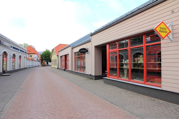Ventspils vasarā krāšņi zied un žilbina acis 284454