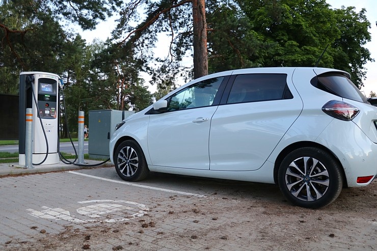 Travelnews.lv apceļo Pierīgu un Jūrmalu ar elektrisko automobili «Renault Zoe», nobraucot gandrīz 300 km Travelnews.lv apceļo Pierīgu un Jūrmalu ar elektrisko automobili «Renault Zoe», nobraucot gandrīz 300 km 287820