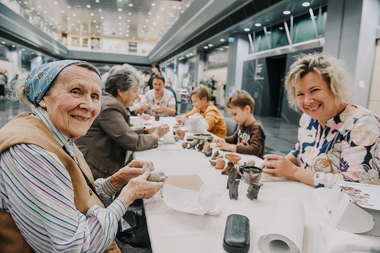 Tradicionālo prasmju apgūšanas pasākums «Satiec savu meistaru 2020» pulcē kuplu interesentu loku Tradicionālo prasmju apgūšanas pasākums «Satiec savu meistaru 2020» pulcē kuplu interesentu loku 290455