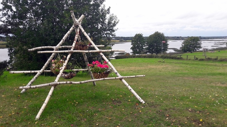 Salaspils novads iepazīstina ar kempingu «Doles sala», krodziņu «Nēģis» un mājas vīna darītavu «Saules veltes» Salaspils novads iepazīstina ar kempingu «Doles sala», krodziņu «Nēģis» un mājas vīna darītavu «Saules veltes» 291192