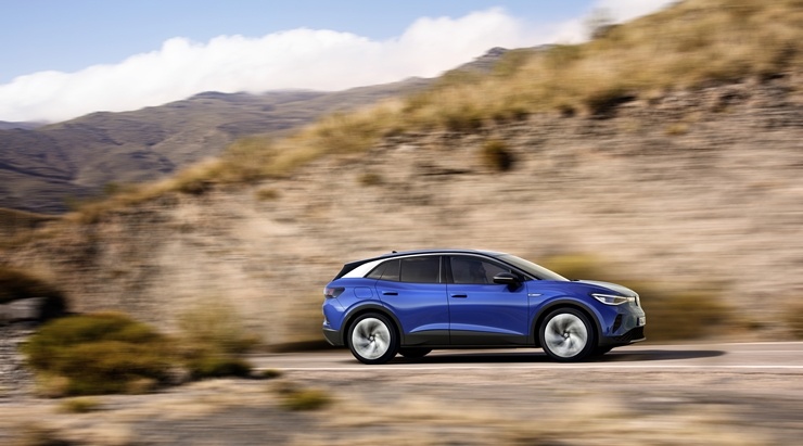 Volkswagen prezentē pirmo pilnīgi elektrisko apvidnieku – ID.4 291280