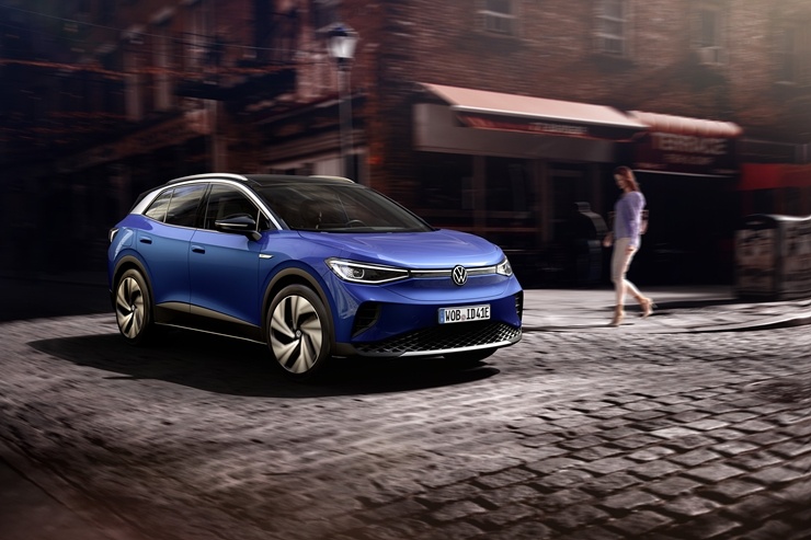 Volkswagen prezentē pirmo pilnīgi elektrisko apvidnieku – ID.4 291281