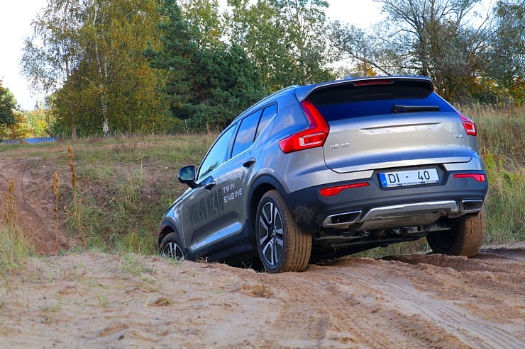 Travelnews.lv ar hibrīdauto «Volvo XC40 Inscription eFWD» apceļo Pierīgu 292744