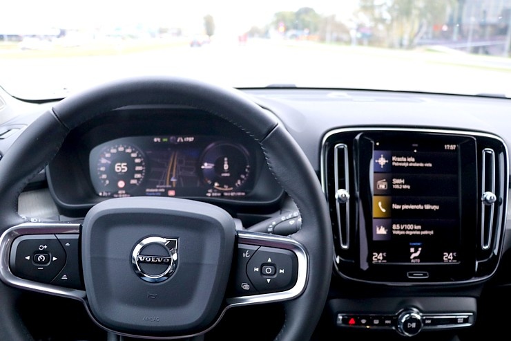 Travelnews.lv ar hibrīdauto «Volvo XC40 Inscription eFWD» apceļo Pierīgu 292749