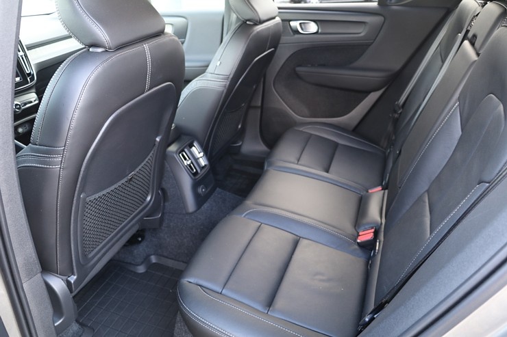 Travelnews.lv ar hibrīdauto «Volvo XC40 Inscription eFWD» apceļo Pierīgu 292750