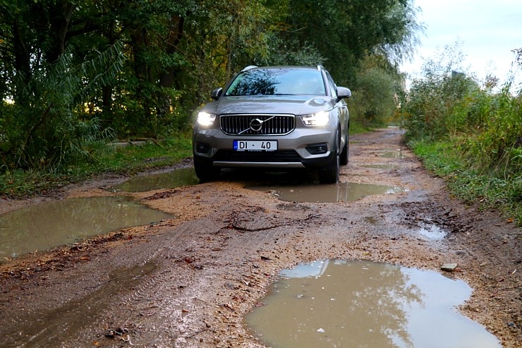 Travelnews.lv ar hibrīdauto «Volvo XC40 Inscription eFWD» apceļo Pierīgu 292763