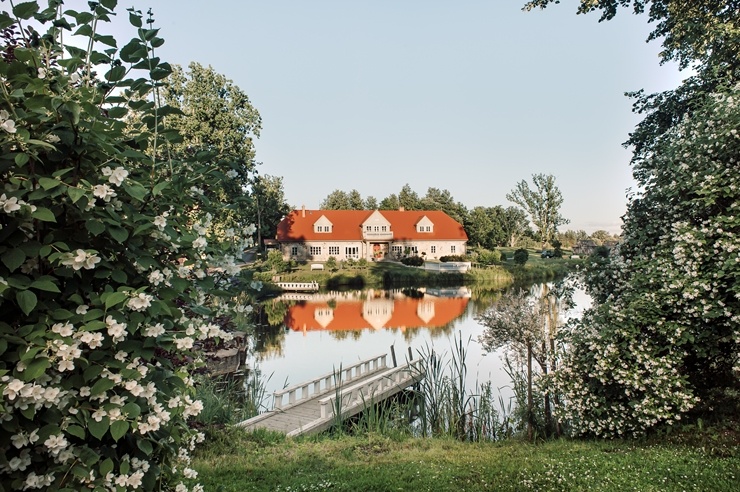 Iepazīsti kompleksu «Rankas muiža», kuru var izmantot koncertiem un kāzu viesībām! Foto: Kristīne Grīnvalde Iepazīsti kompleksu «Rankas muiža», kuru var izmantot koncertiem un kāzu viesībām! Foto: Kristīne Grīnvalde 292847