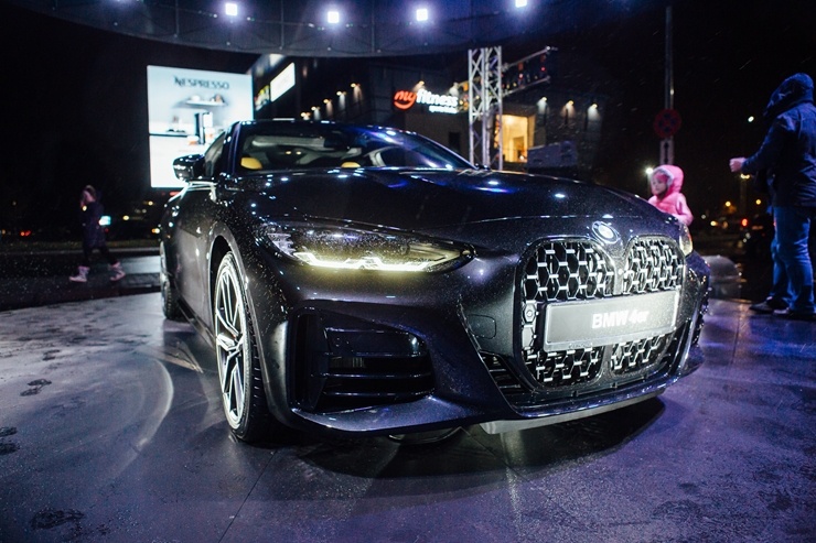 24.oktobrī atklāts provokatīvais, izteiksmīgais un mūsdienīgais BMW 4. sērijas Coupé 293244