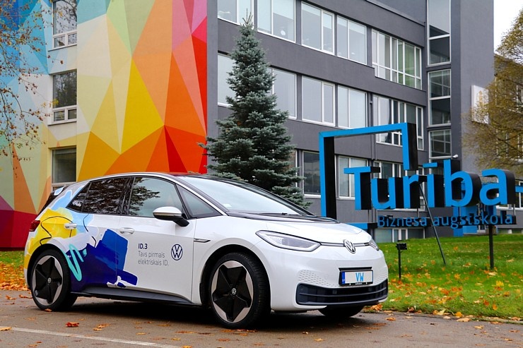 Travelnews.lv apceļo Pierīgu ar jauno un elektrisko «Volkswagen ID.3 1st» 293248