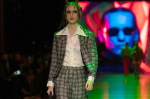 Rīgas modes nedēļa «Riga Fashion Week» piedāvā apģērbu kolekciju VOLGA VINTAGE Rīgas modes nedēļa «Riga Fashion Week» piedāvā apģērbu kolekciju VOLGA VINTAGE