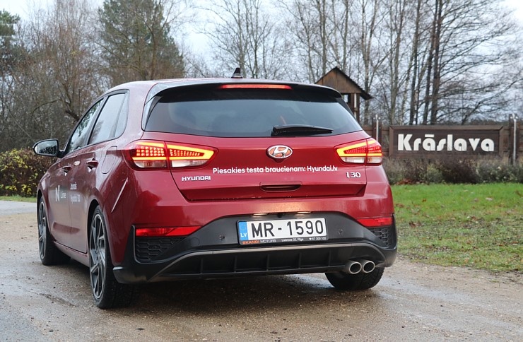 Travelnews.lv ar jauno Dievidkorejas golfa klases spēkratu  - «Hyundai i30» apceļo Latgali 294132