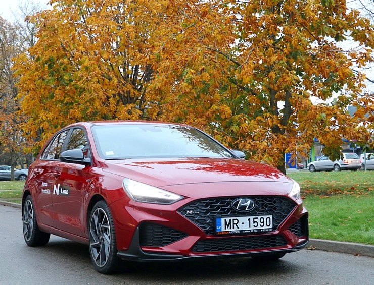 Travelnews.lv ar jauno Dievidkorejas golfa klases spēkratu  - «Hyundai i30» apceļo Latgali 294163