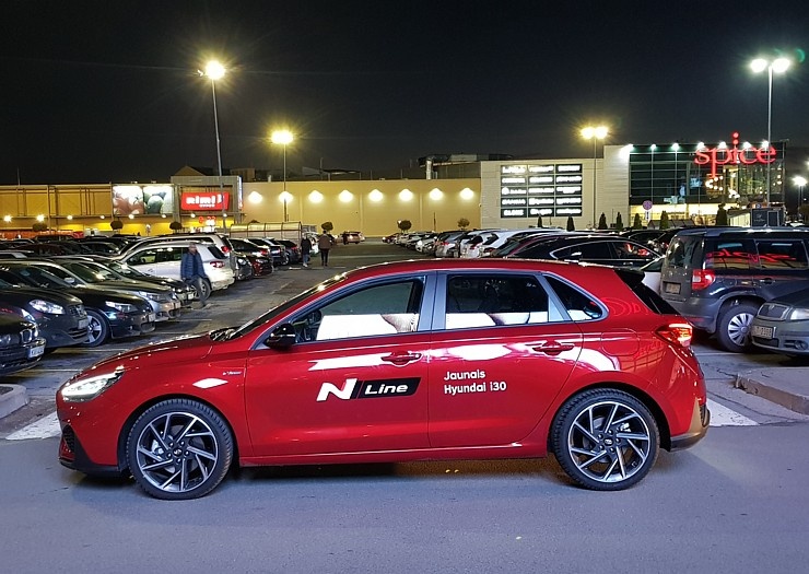 Travelnews.lv ar jauno Dievidkorejas golfa klases spēkratu  - «Hyundai i30» apceļo Latgali 294166