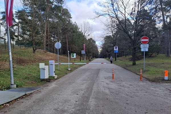 Mainīta iebraukšanas kārtība Mežaparkā