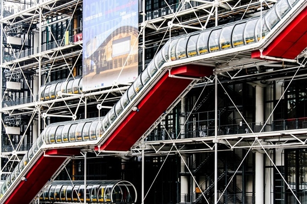 Liepājas koncertzāle «Lielais dzintars» uzsāk sadarbību ar Parīzes Pompidū centru
