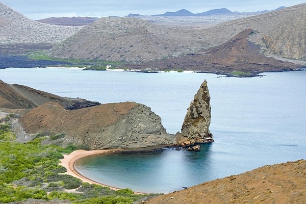 Ekvadora: Galapagu salās 2025. gada pirmajā ceturksnī ir novērots starptautisko tūristu skaita pieaugums